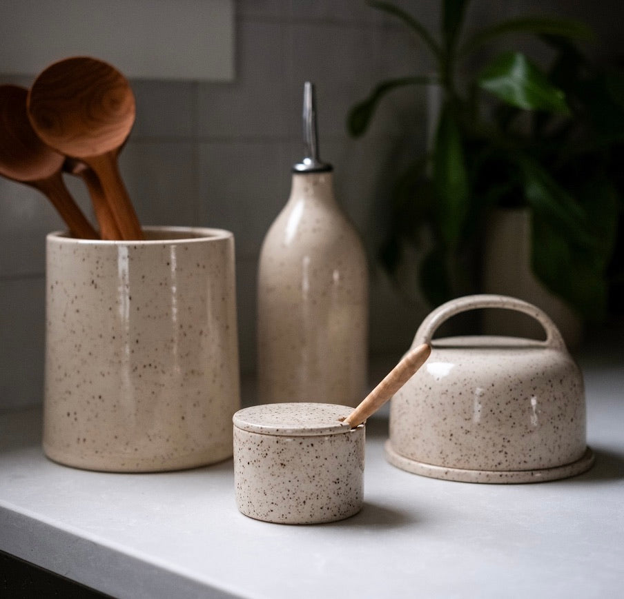 Kitchen Accessories - Oatmeal