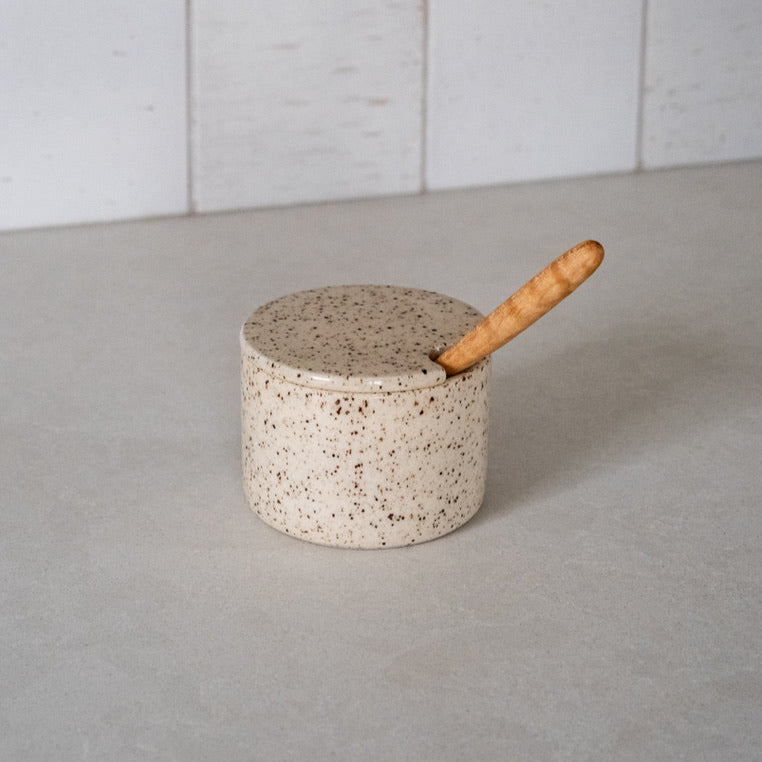 Kitchen Accessories - Oatmeal